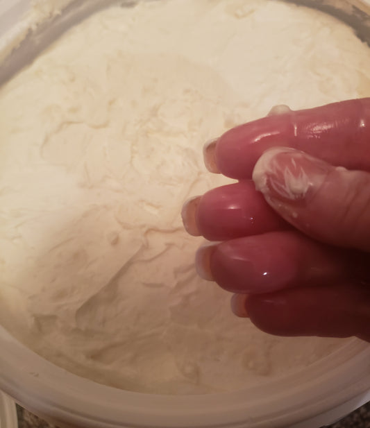 💋 Forbidden Essence DIY Whipped Body Butter Kit